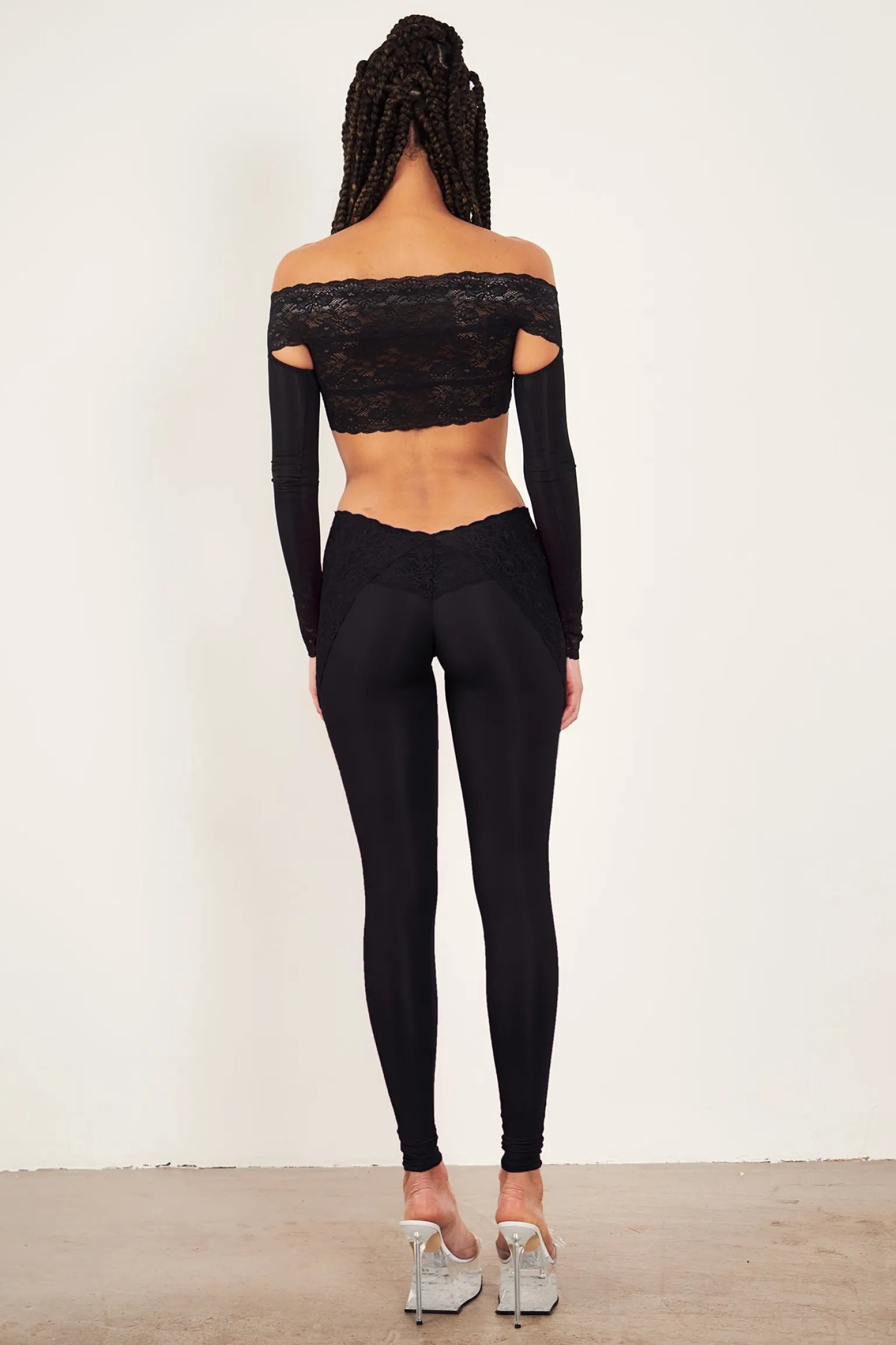 Davina Top Lace Raven Black<Poster Girl Online