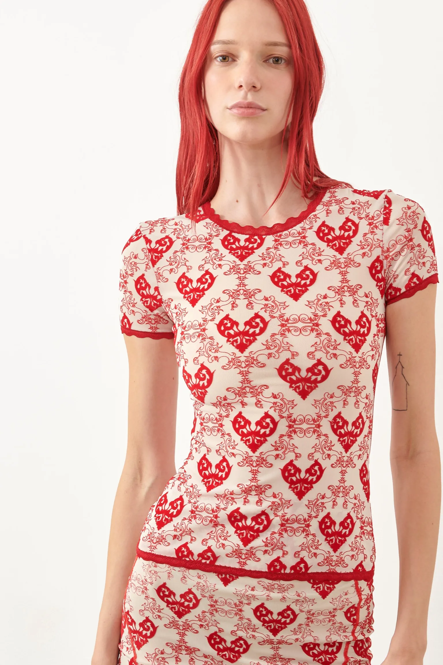 Scarlett Tee Red<Poster Girl Outlet
