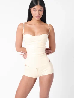 Tart Latex Top White<Poster Girl New