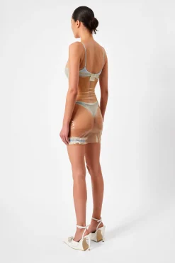 The Invisible Dress<Poster Girl Clearance